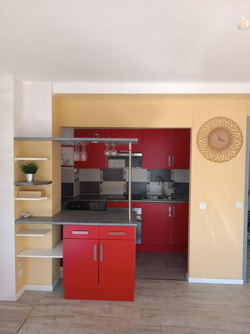 Grand Studio Avec Balcon En Bord De Mer 帕拉瓦莱弗洛 外观 照片