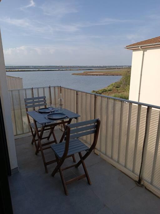 Grand Studio Avec Balcon En Bord De Mer 帕拉瓦莱弗洛 外观 照片