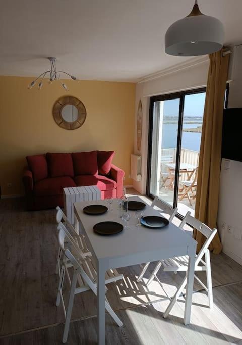 Grand Studio Avec Balcon En Bord De Mer 帕拉瓦莱弗洛 外观 照片